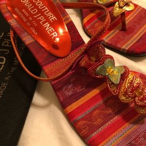 Couture Donald J Pliner kitten heel Sandal Shoe